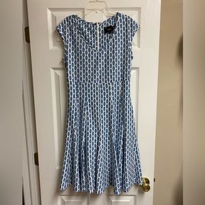 Just Taylor Cap Sleeve Midi Dress Size 4